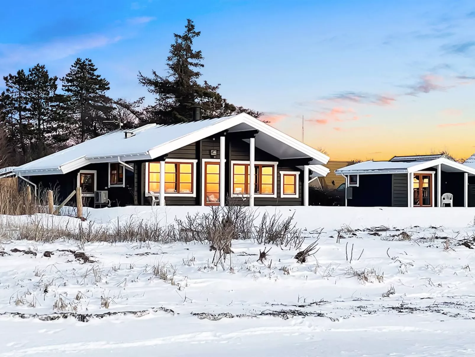 "Stacie" - 10m from the sea-Buiten