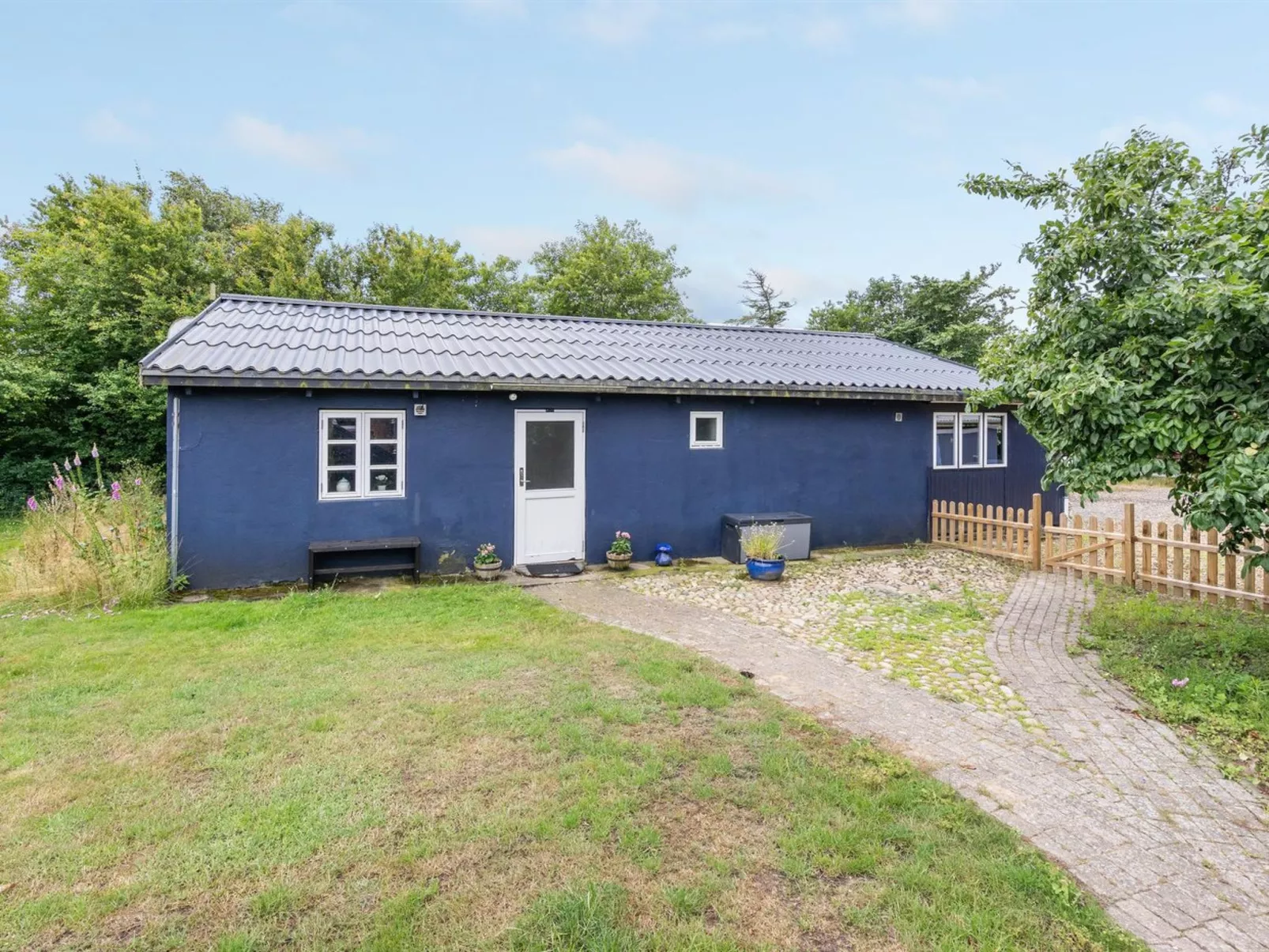 "Landeline" - 200m to the fjord-Buiten