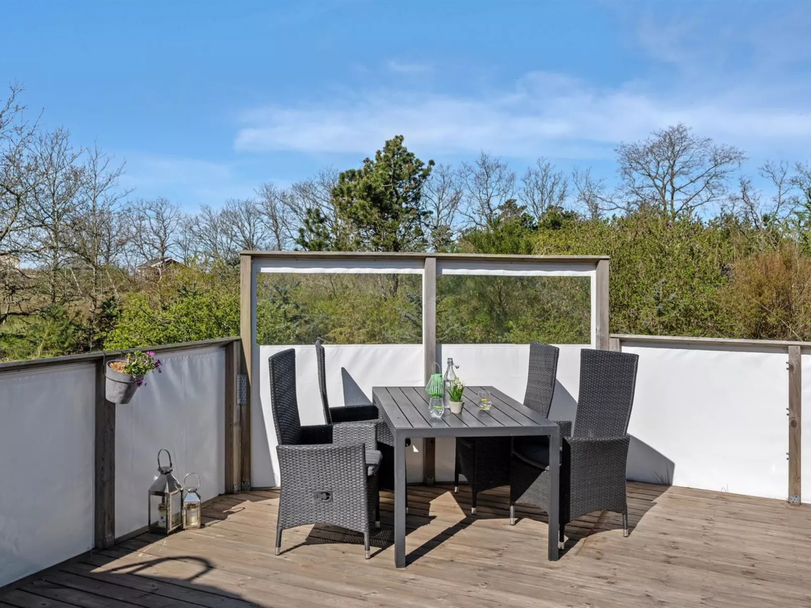 "Hannah" - 300m to the fjord-Buiten