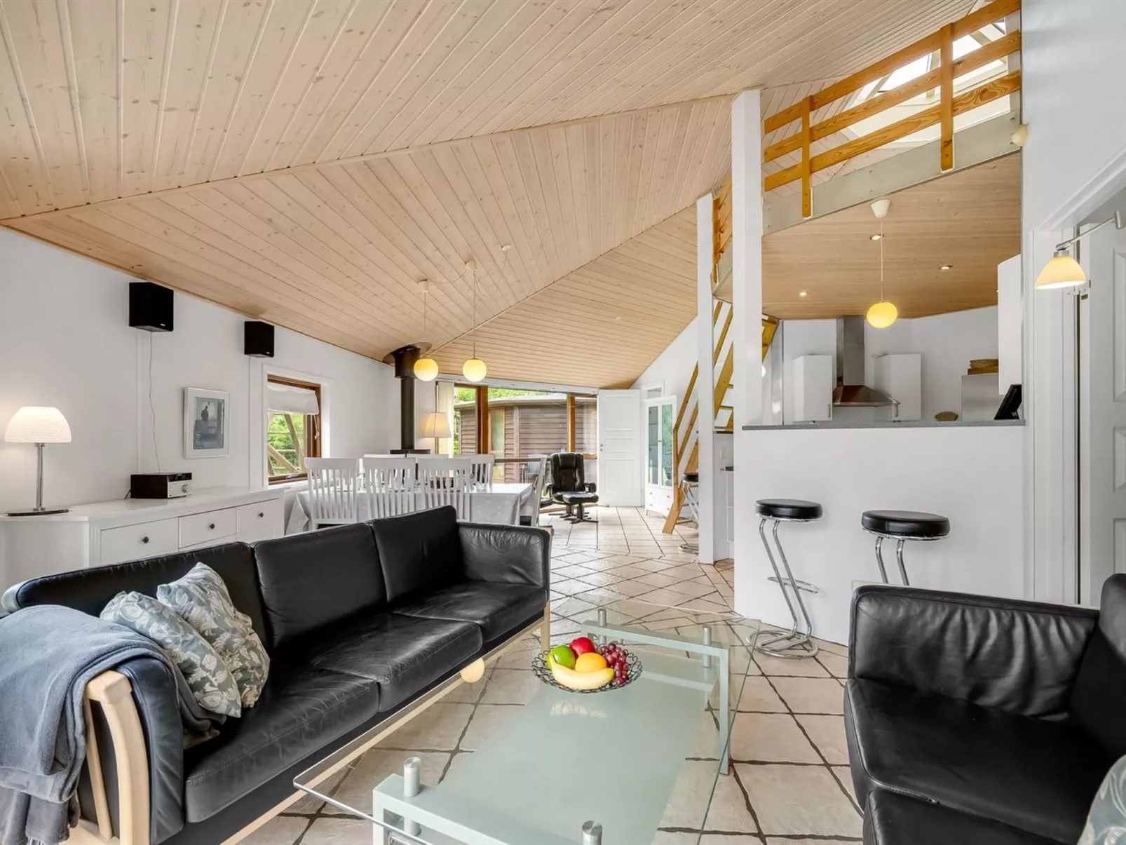 "Reiner" - 300m to the fjord-Binnen