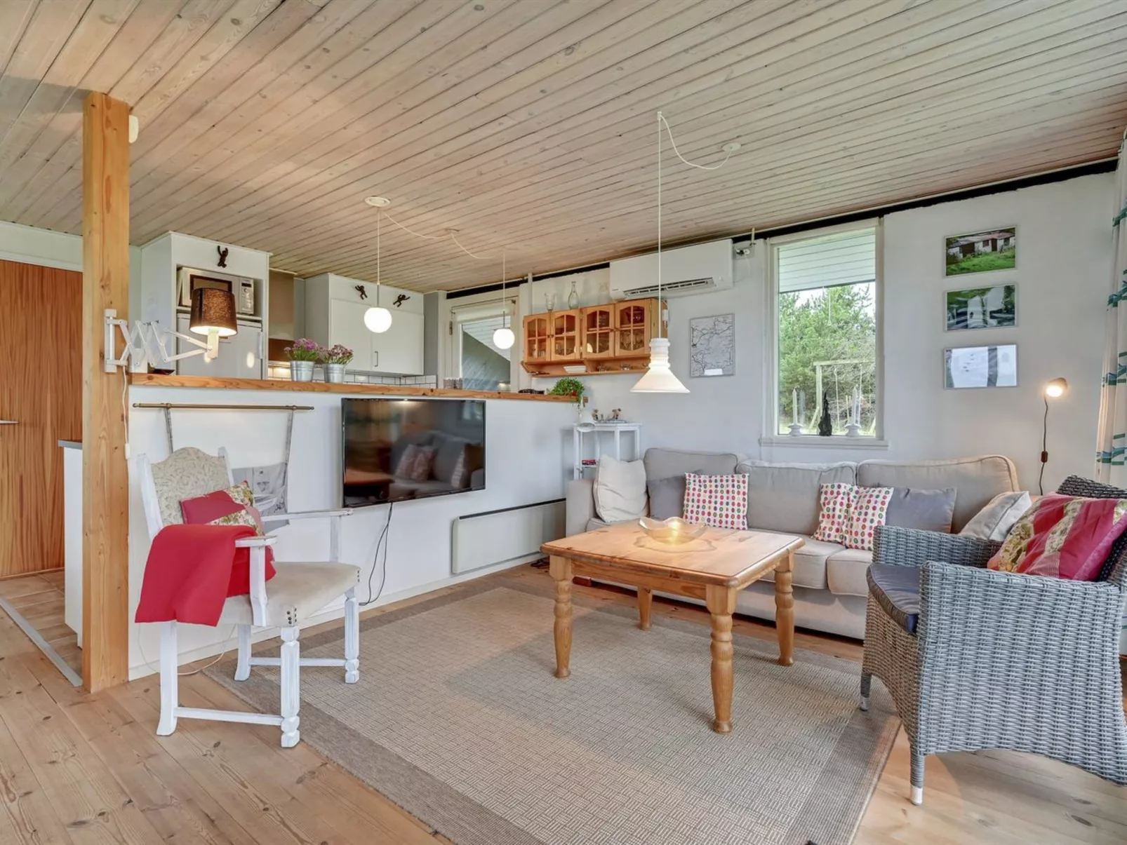 "Kaleva" - 200m to the fjord-Binnen