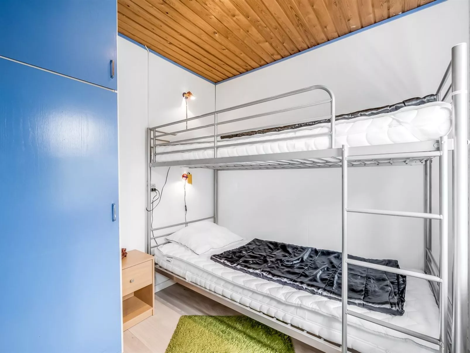 "Marillia" - 2km from the sea-Binnen