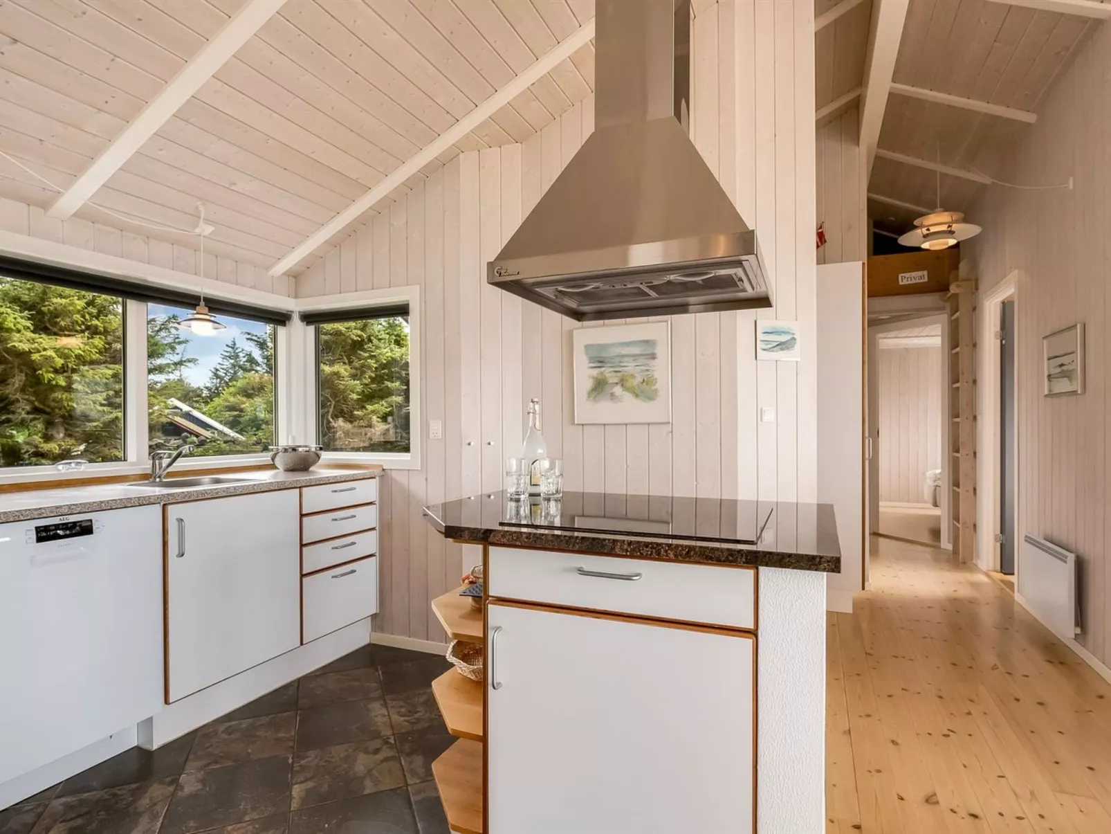 "Leona" - 250m to the fjord-Binnen