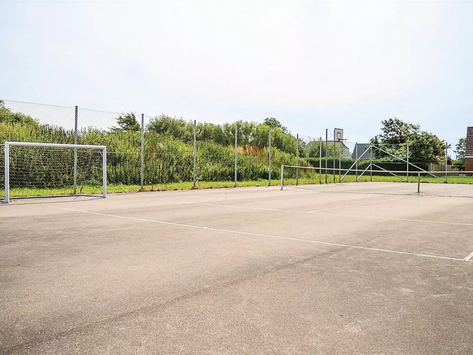 "Martinus" - 5.5km from the sea-Buiten