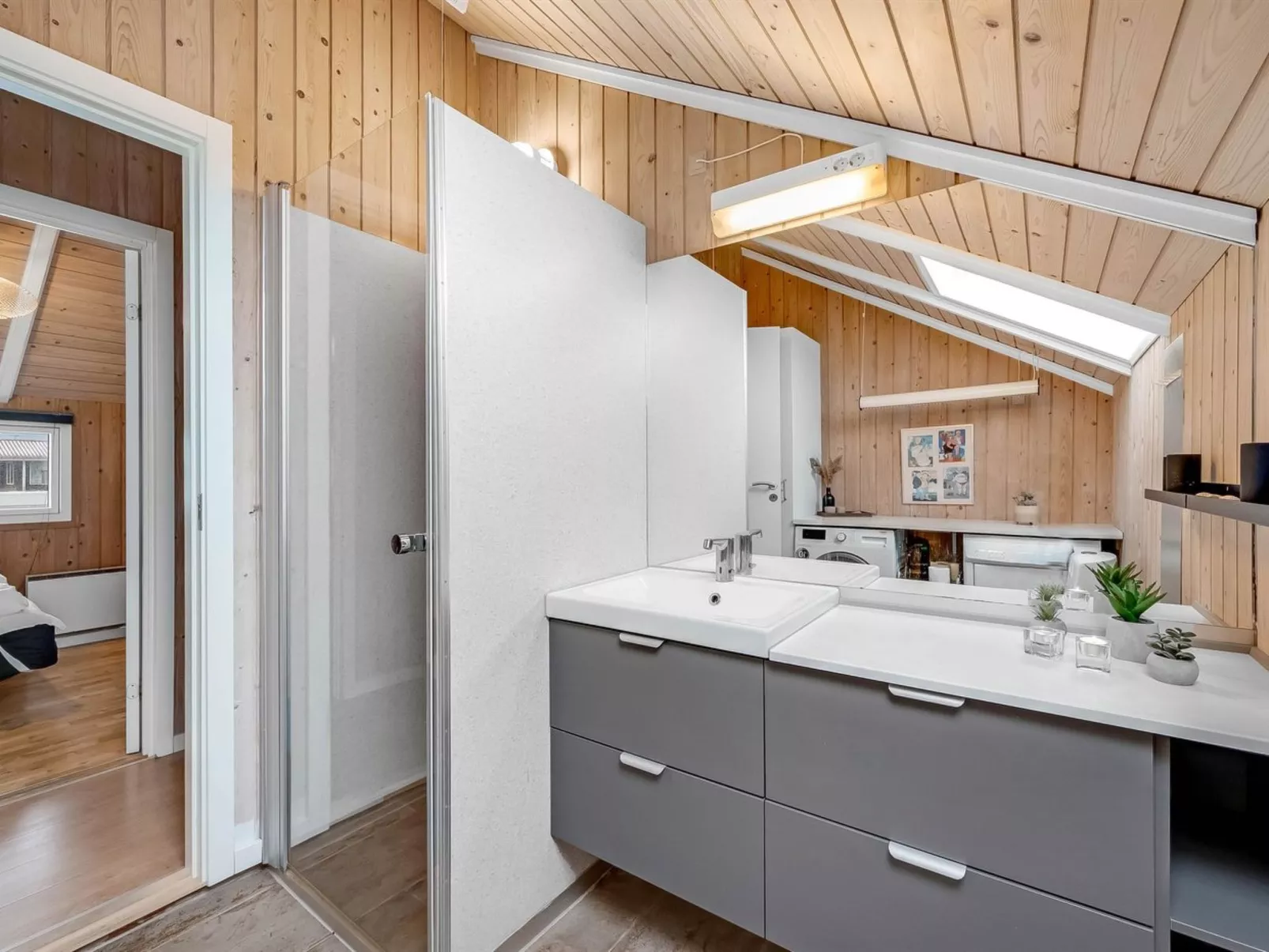 "Doris" - 150m from the sea-Binnen