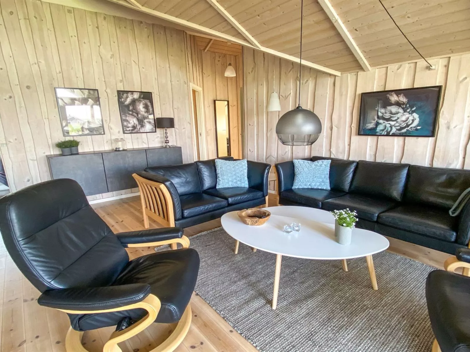 "Filip" - 100m from the sea-Binnen