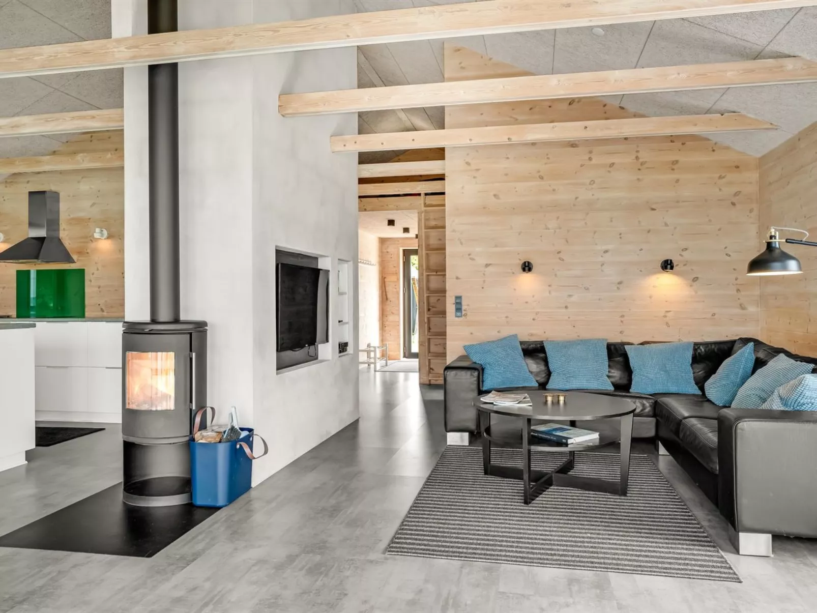 "Aslag" - 150m to the fjord-Binnen