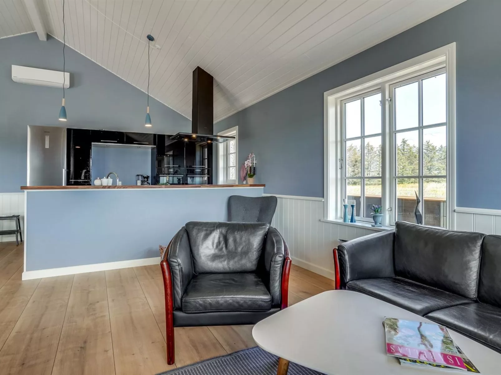 "Taija" - 1.5km from the sea-Binnen