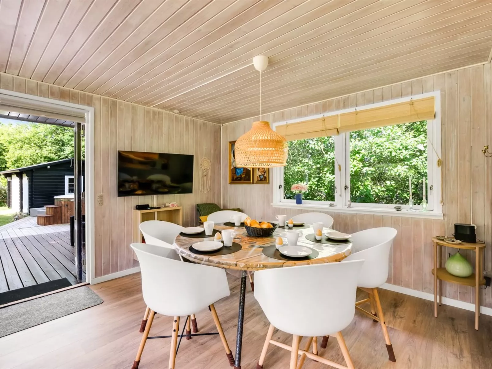 "Nelina" - 950m to the fjord-Binnen