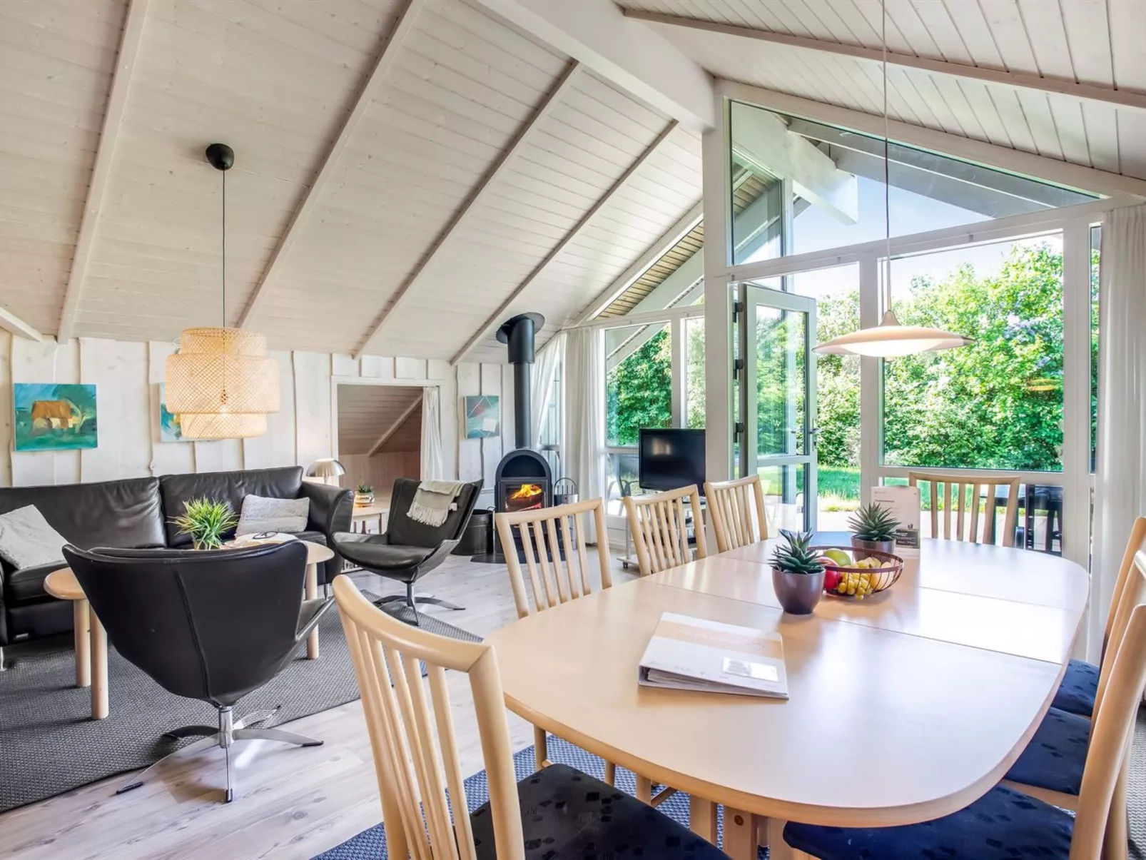 "Isving" - 1.1km to the fjord-Binnen