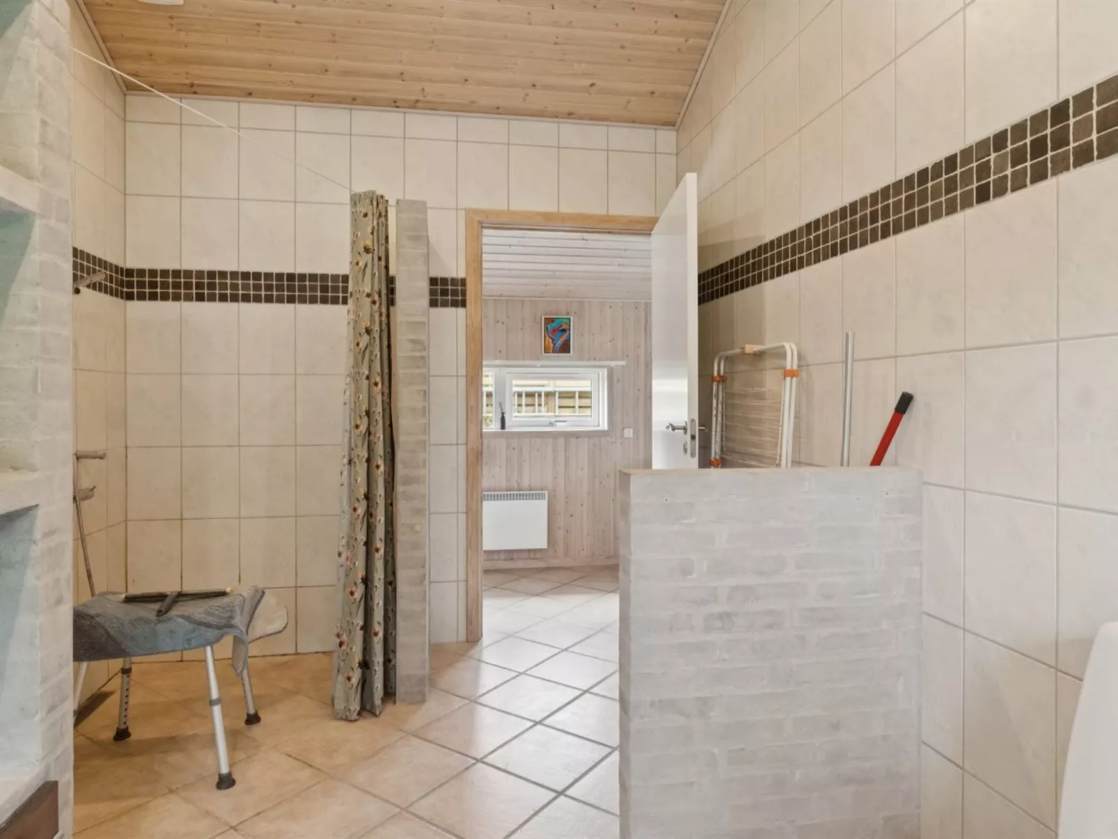 "Brunman" - 10m to the fjord-Binnen