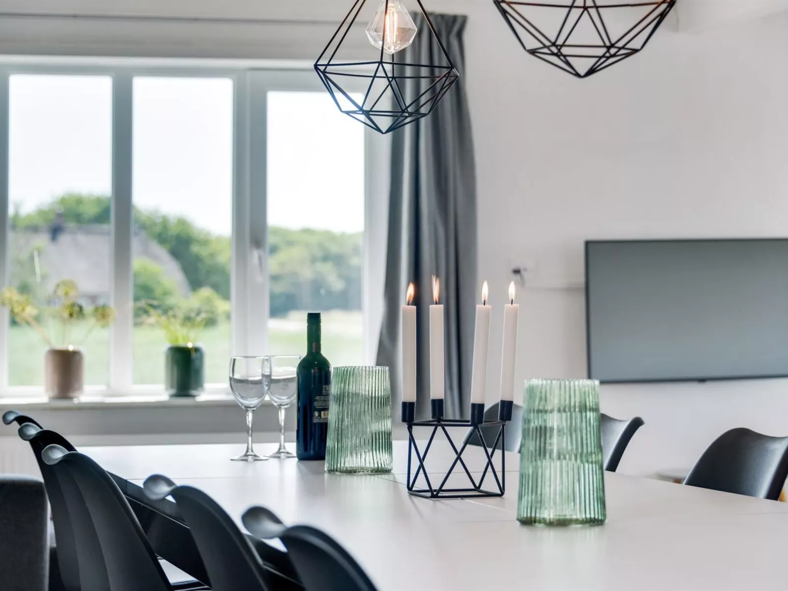 "Iina" - 13km from the sea-Binnen