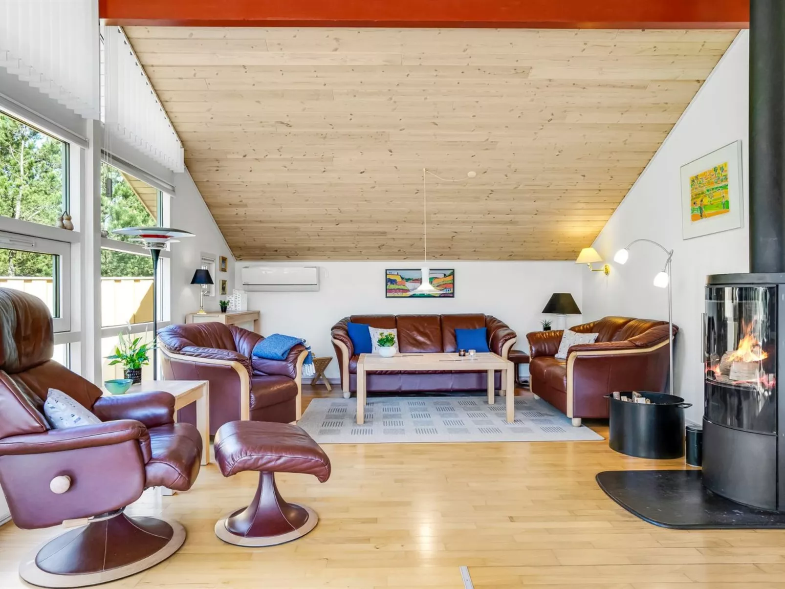 "Vetle" - 2.8km from the sea-Binnen