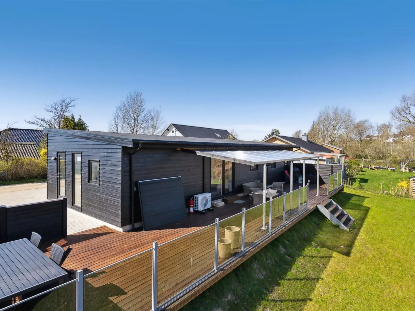 "Thorlaf" - 200m from the sea-Buiten