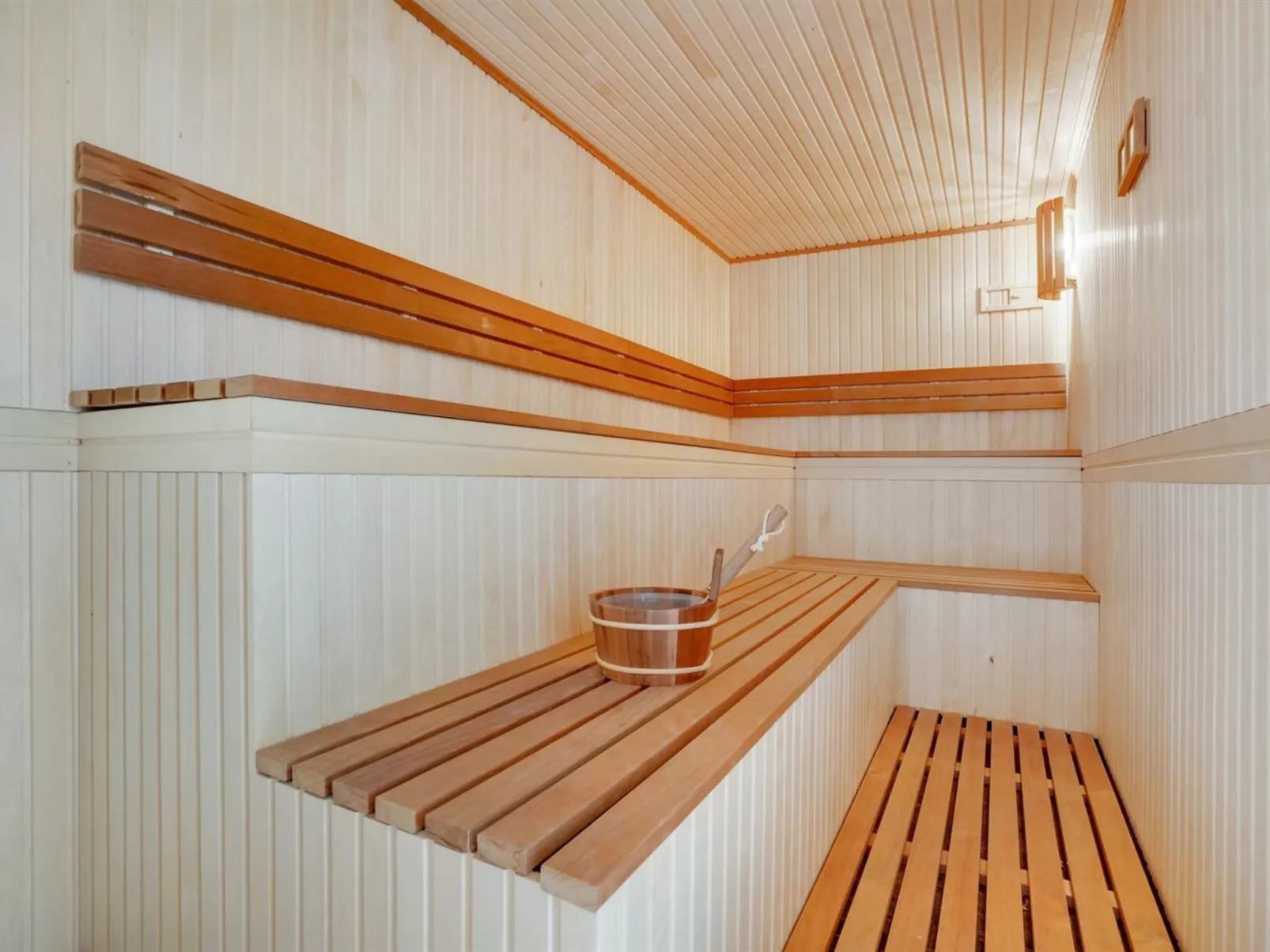 "Melin" - 7km from the sea-Binnen