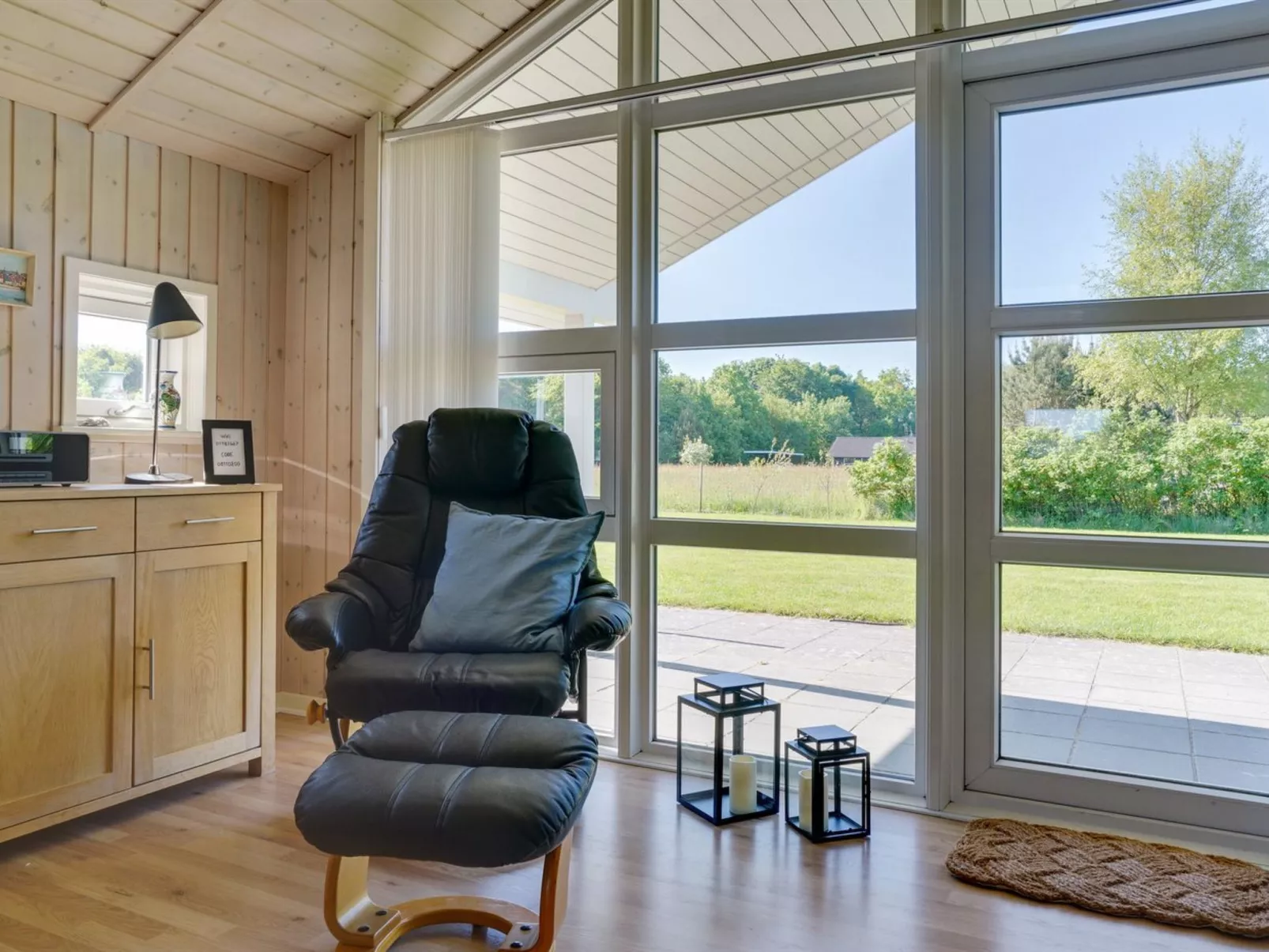 "Eicke" - 12km from the sea-Binnen