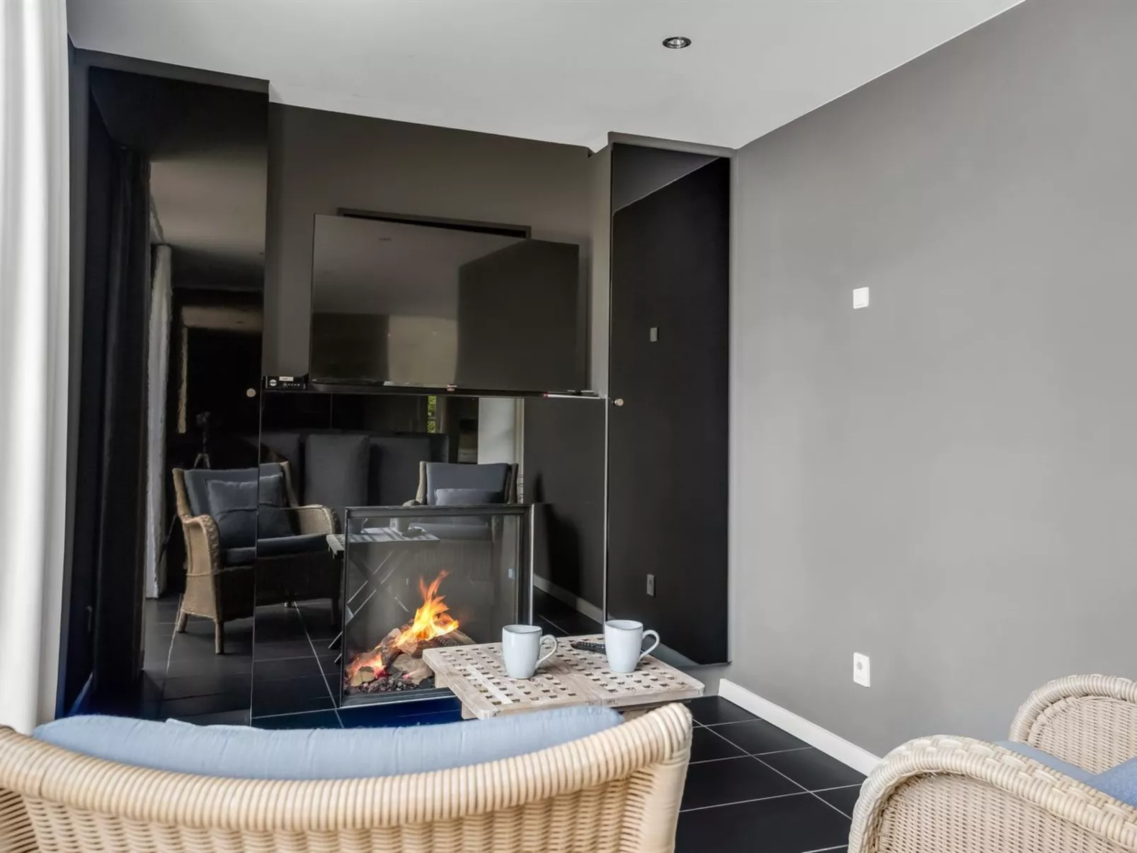 "Rother" - 50m from the sea-Binnen