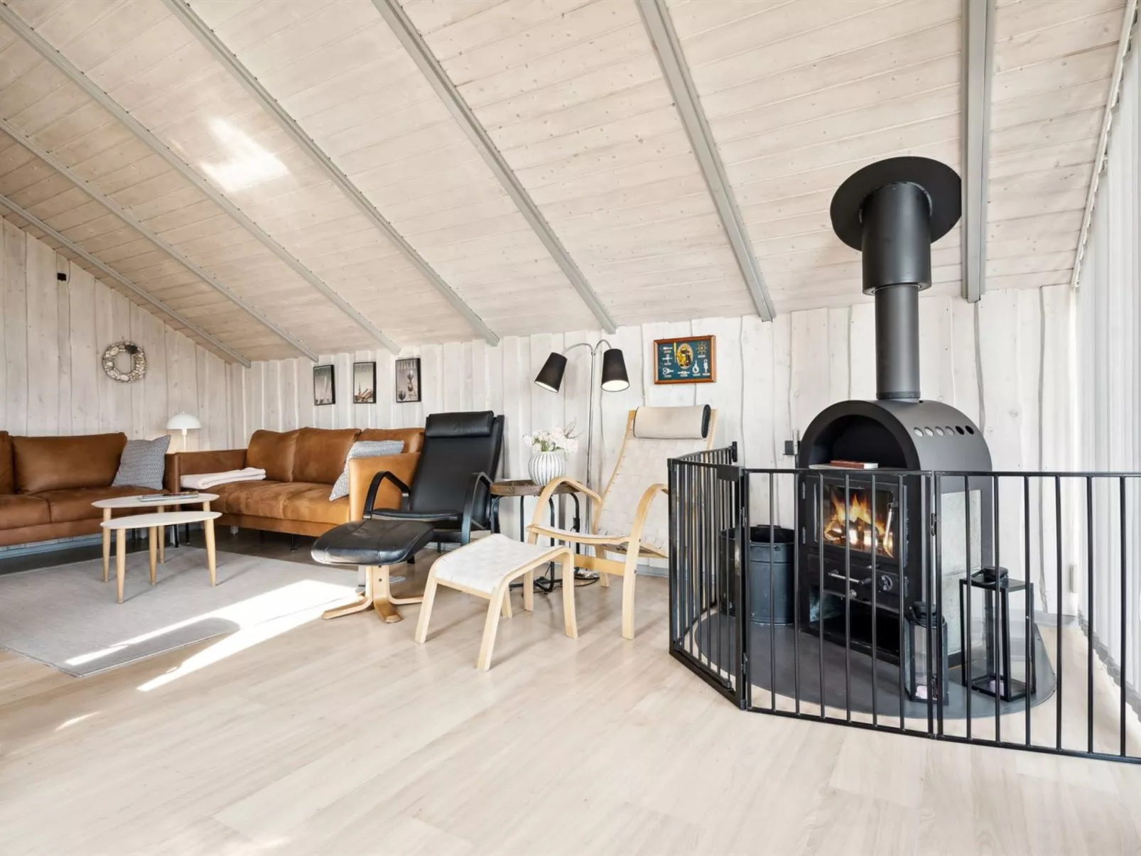 "Algut" - 75m from the sea-Binnen