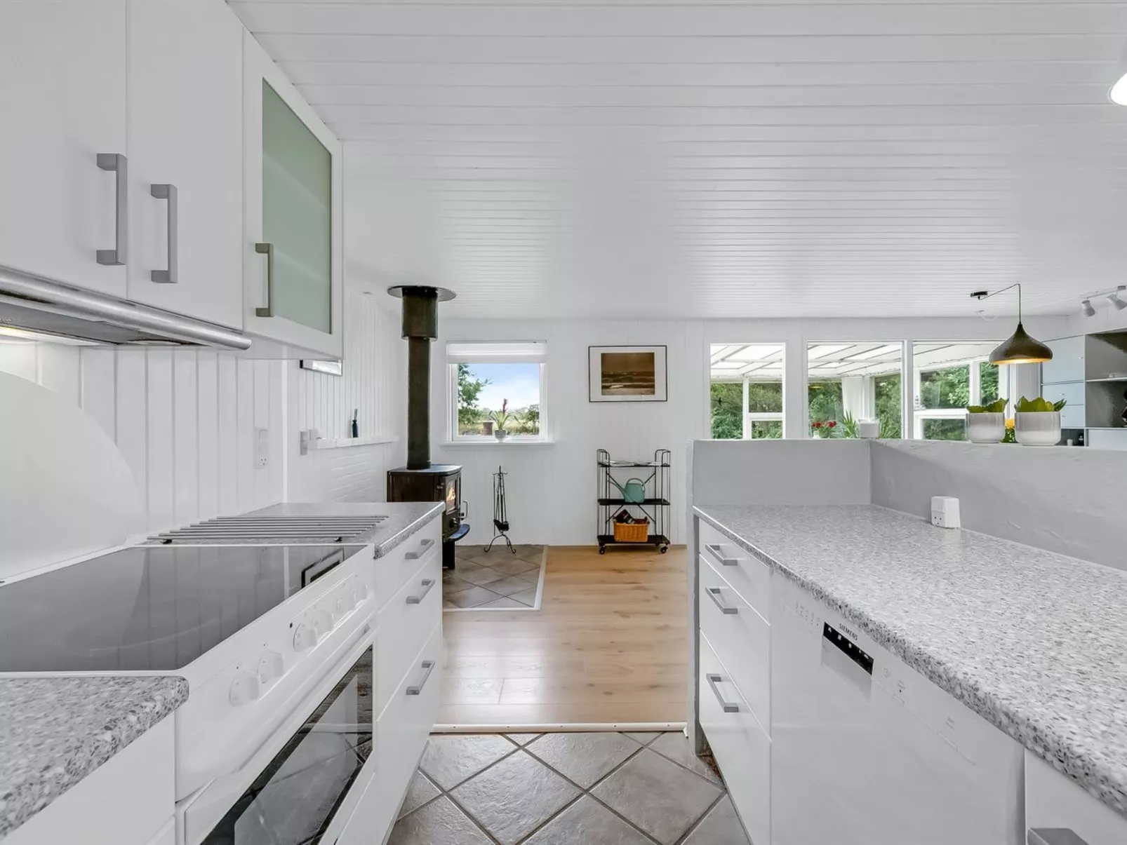 "Waghn" - 800m to the fjord-Binnen