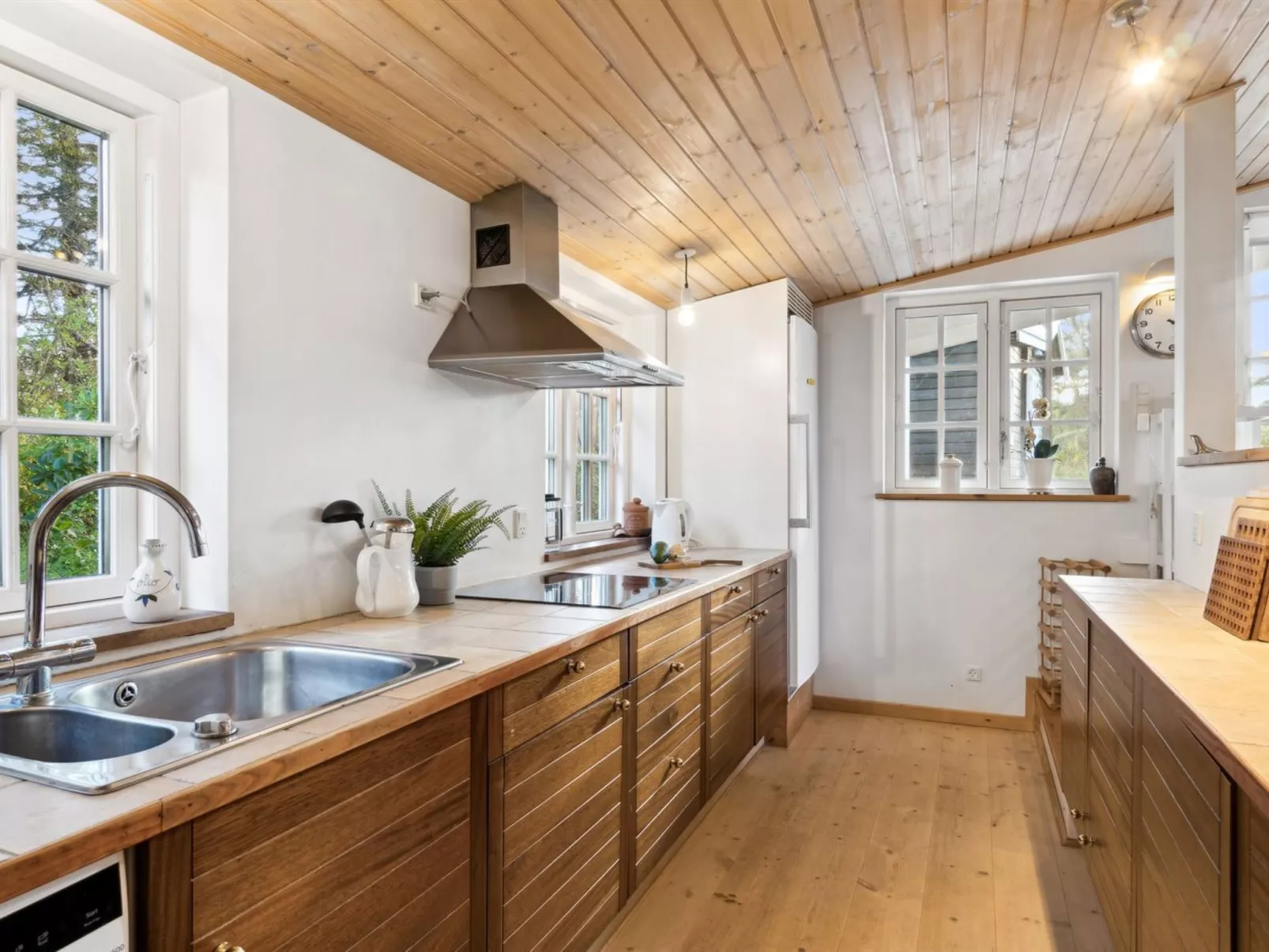 "Rami" - 2km from the sea-Binnen