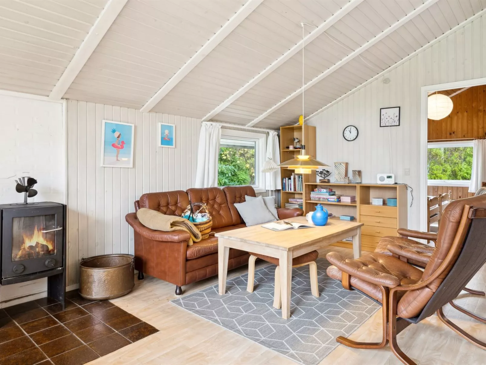 "Alrun" - 150m from the sea-Binnen