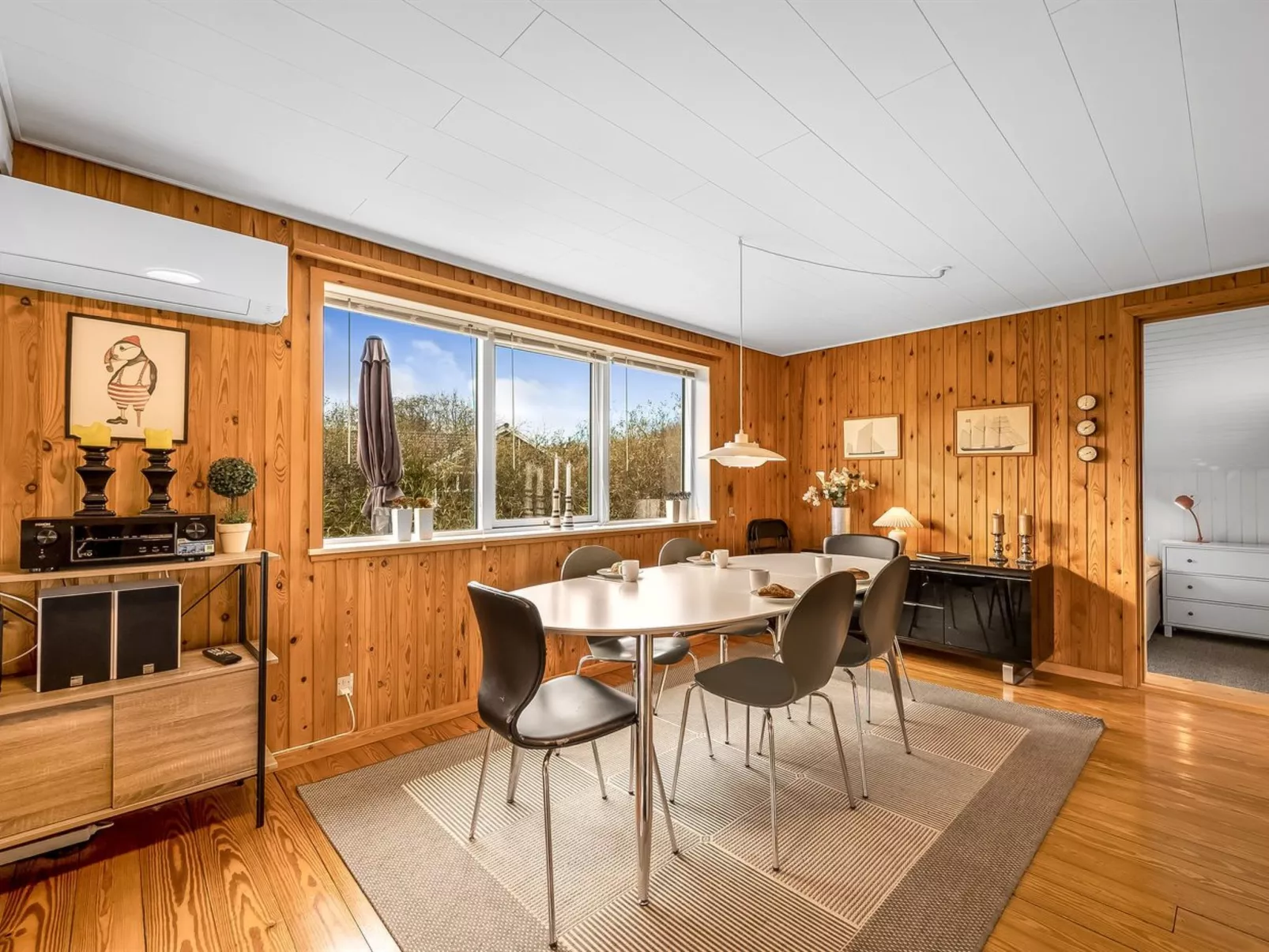 "Eloise" - 400m from the sea-Binnen