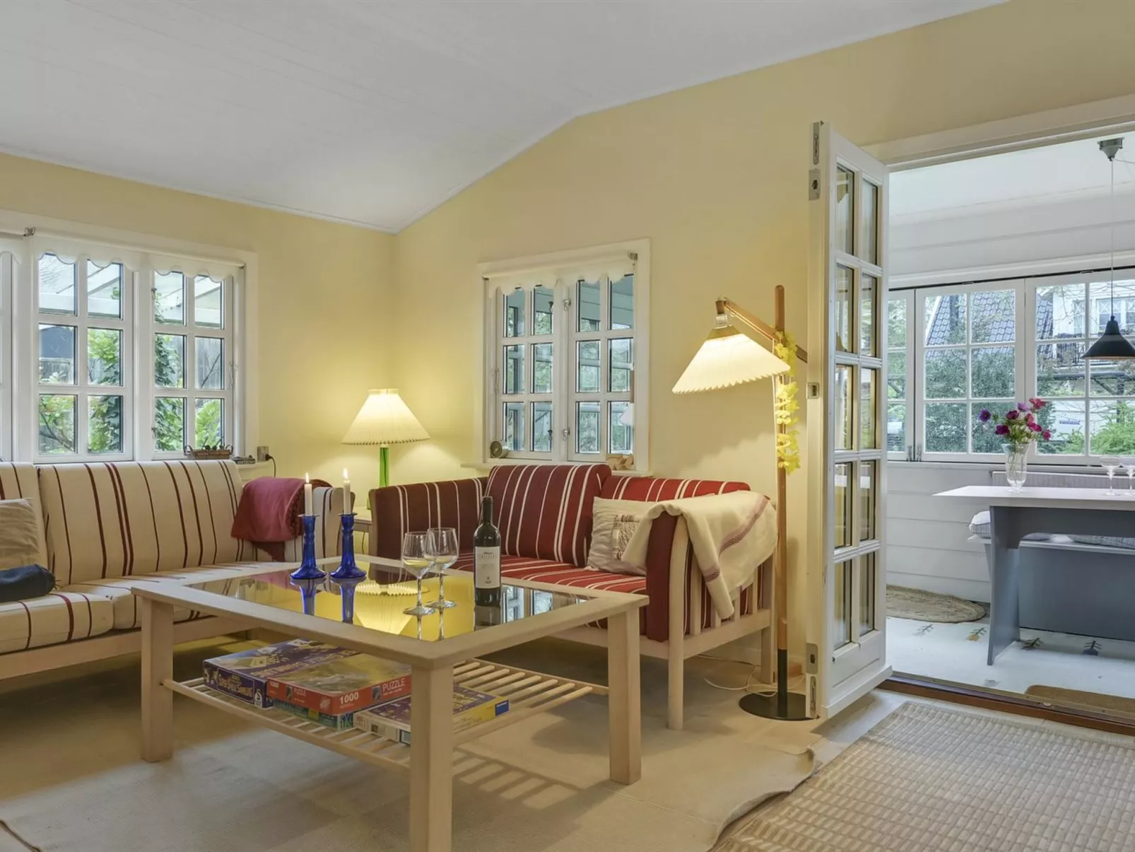 "Ayla" - 200m from the sea-Binnen