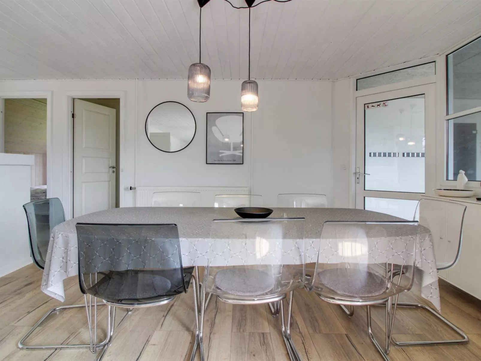 "Joona" - 12km from the sea-Binnen