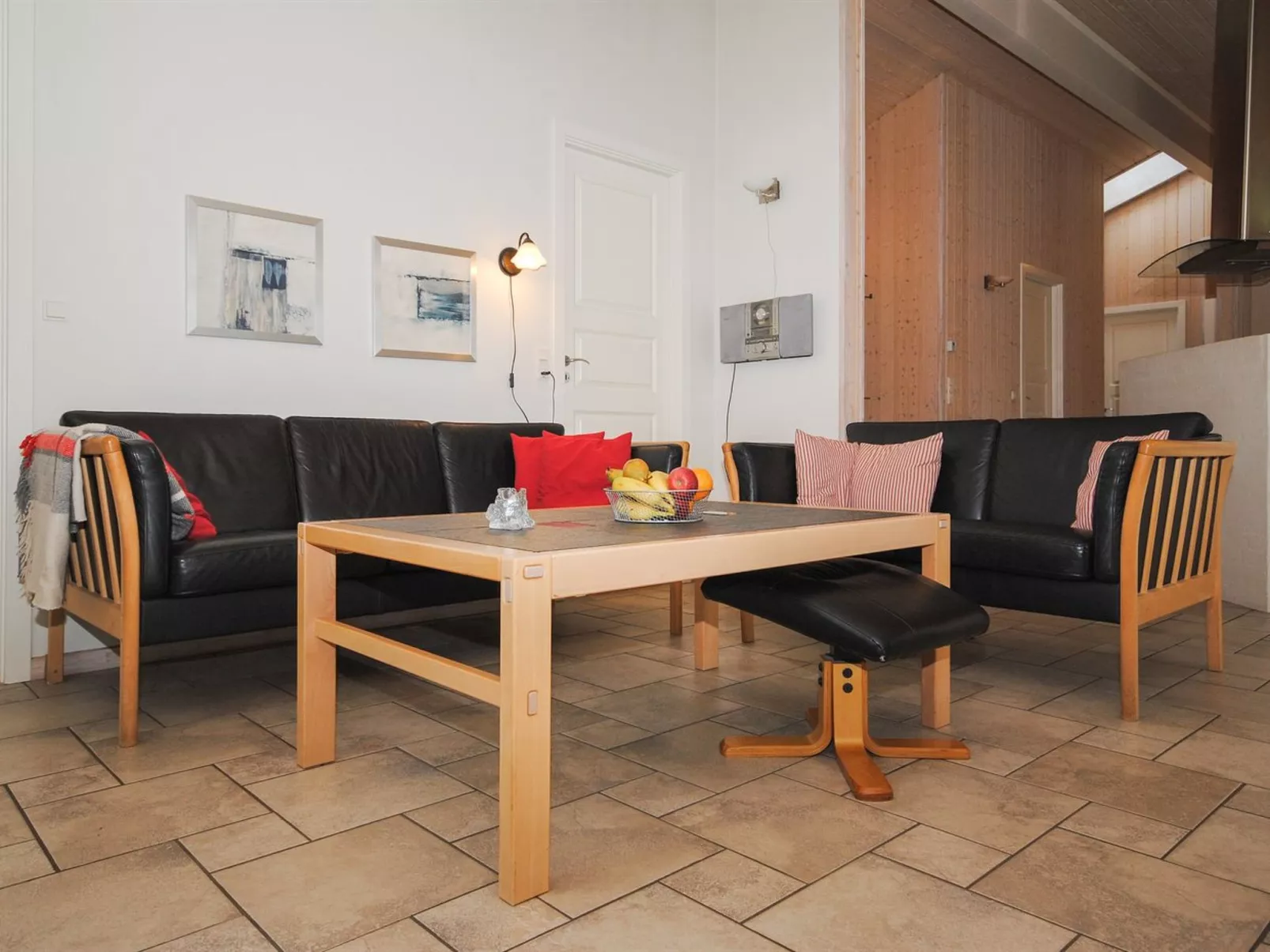 "Tamika" - 950m from the sea-Binnen