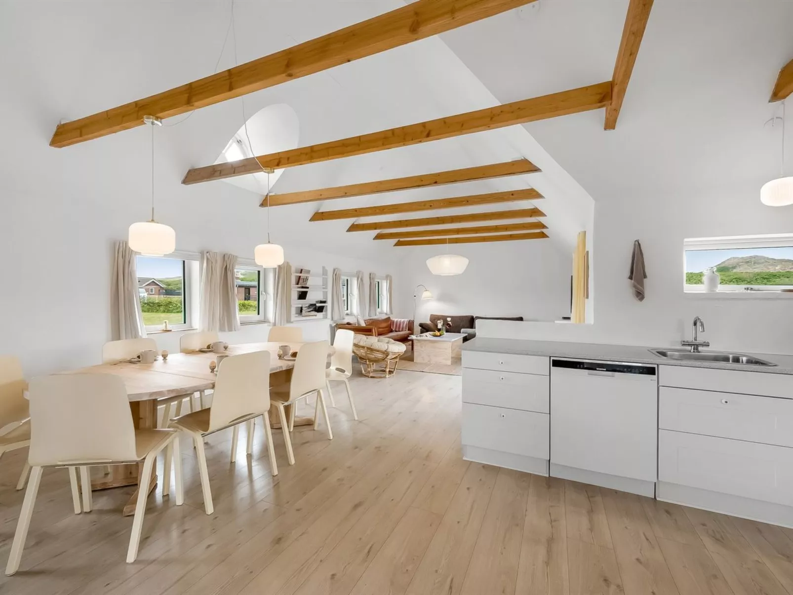 "Hermine" -  from the sea-Binnen