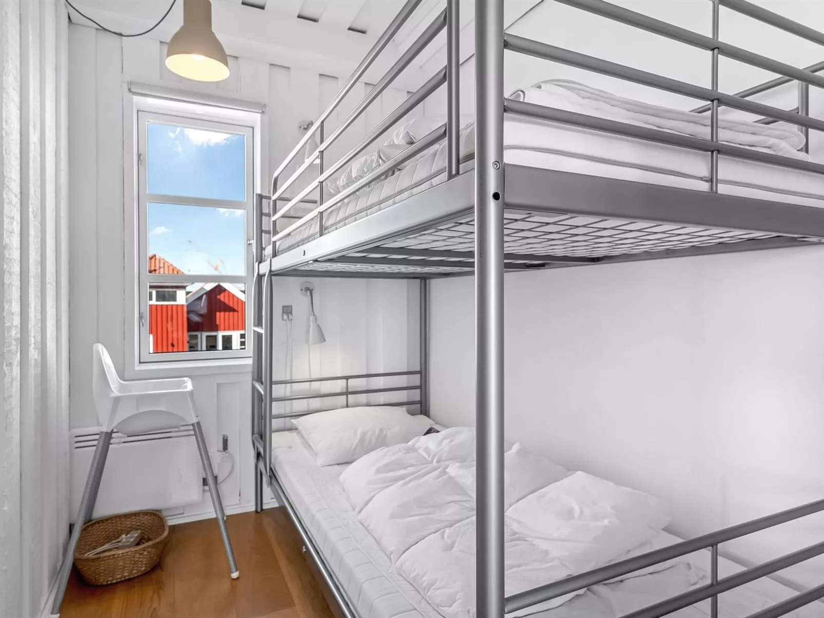 "Adils" - 5m from the sea-Binnen