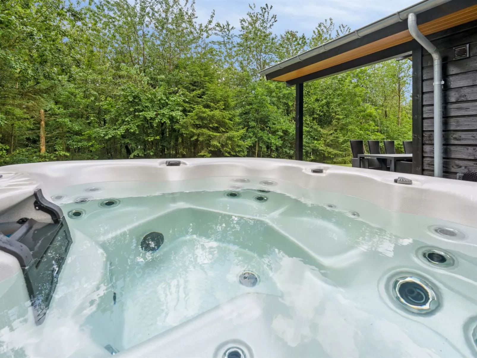 "Robert" - 30km from the sea-Binnen