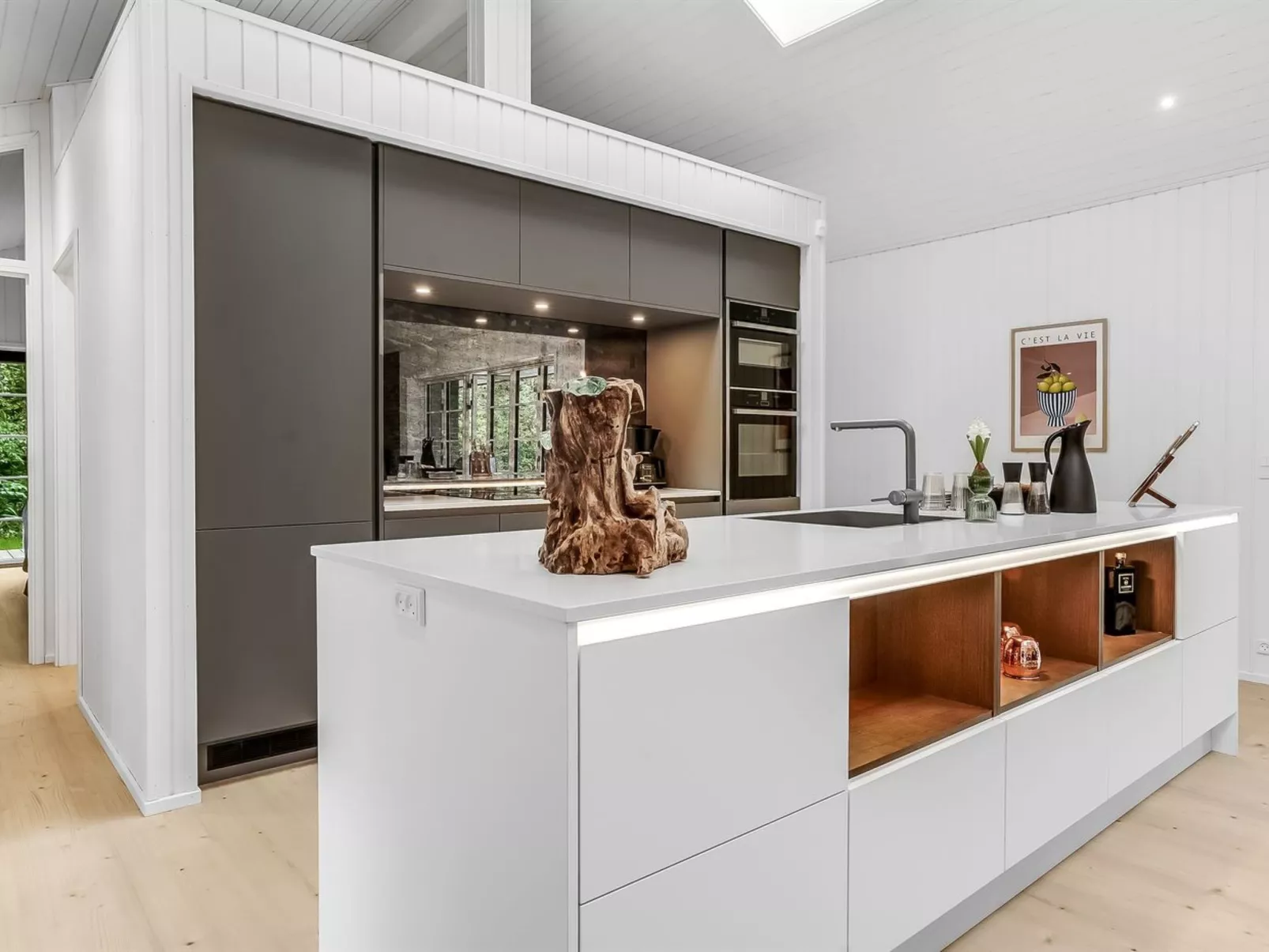 "Babara" - 350m from the sea-Binnen