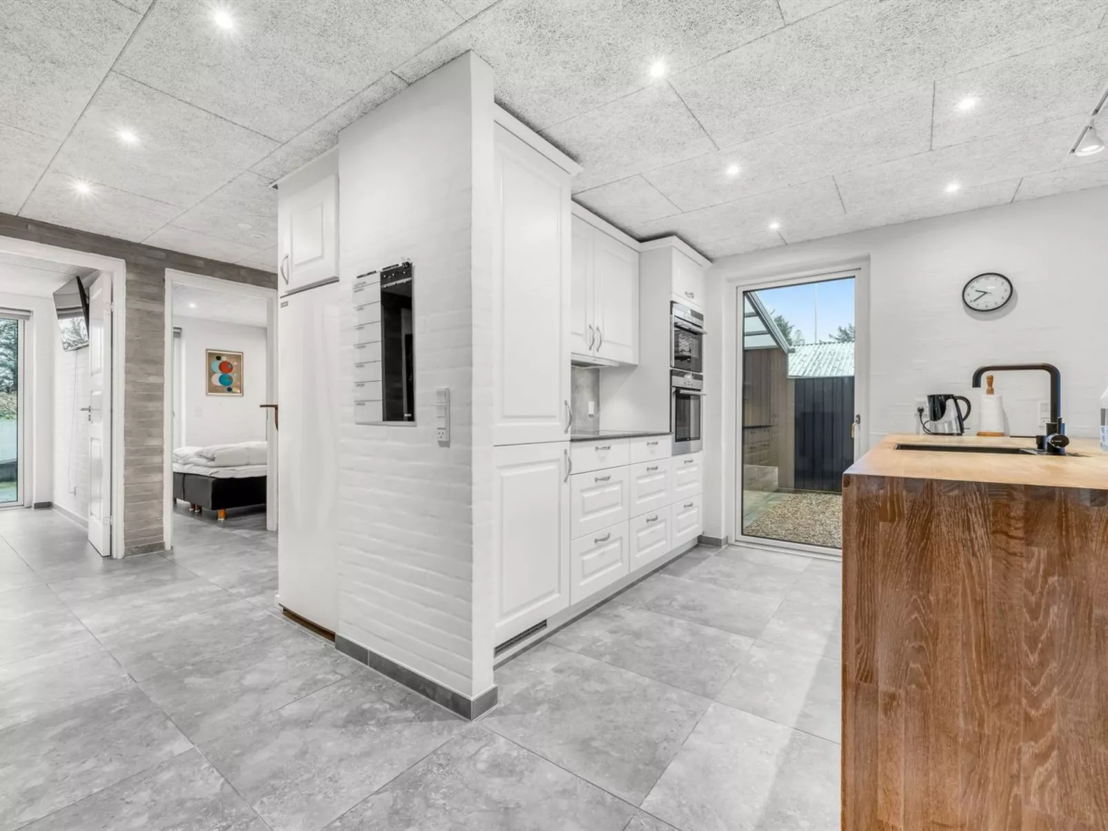 "Elisabetha" - 100m from the sea-Binnen