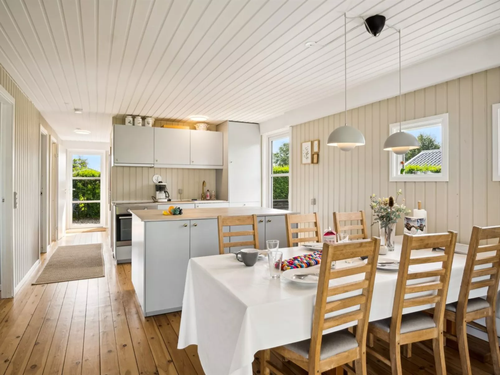 "Volmer" - 700m from the sea-Binnen