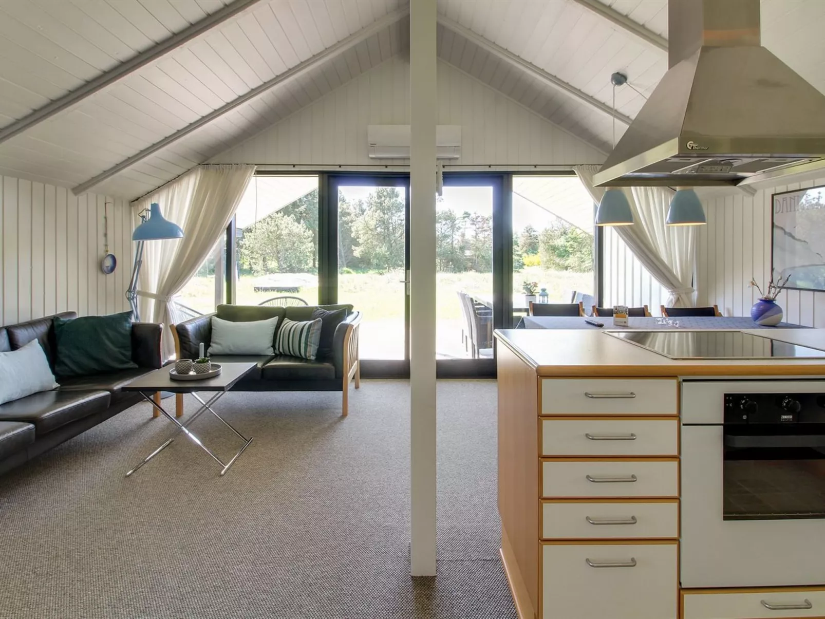 "Gorazd" - 1.2km from the sea-Binnen