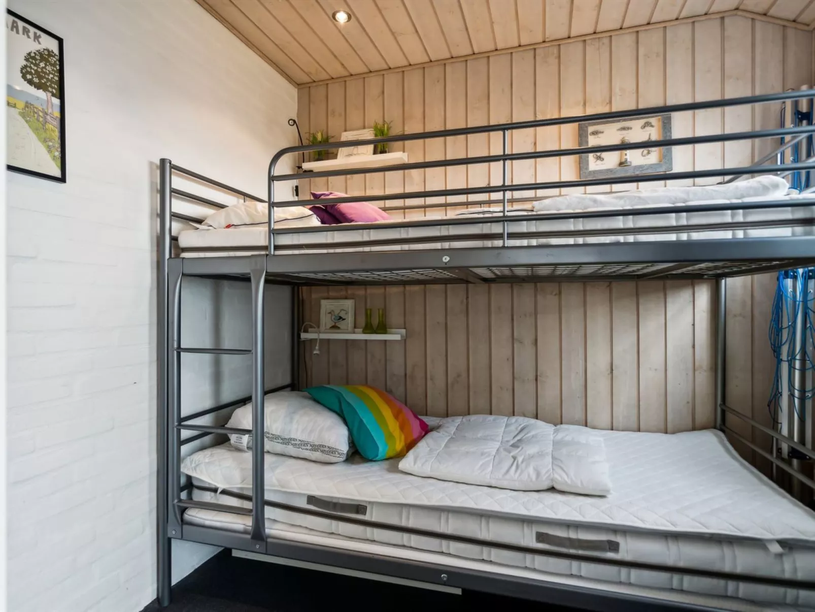 "Dory" - 30m from the sea-Binnen