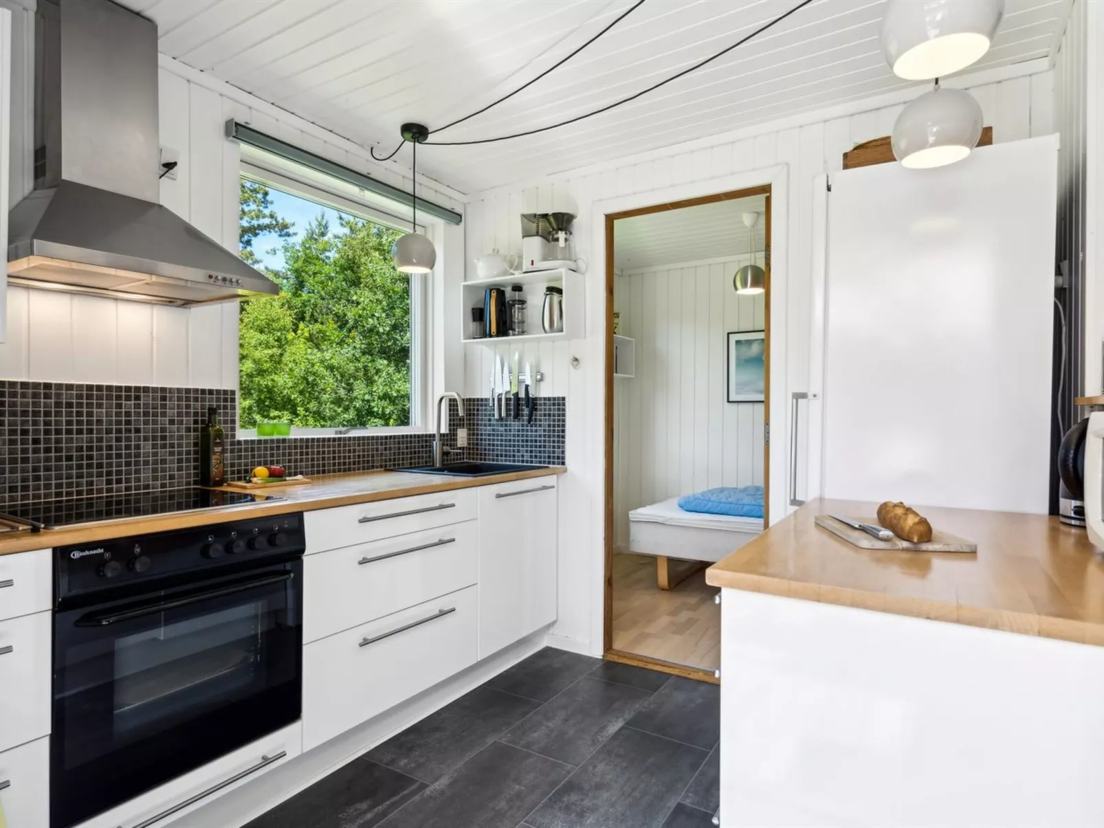 "Aleta" - 600m from the sea-Binnen