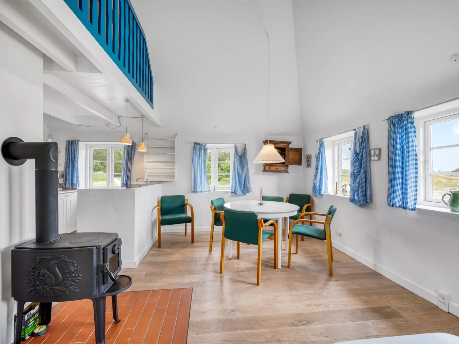 "Wandrath" - 2km from the sea-Binnen