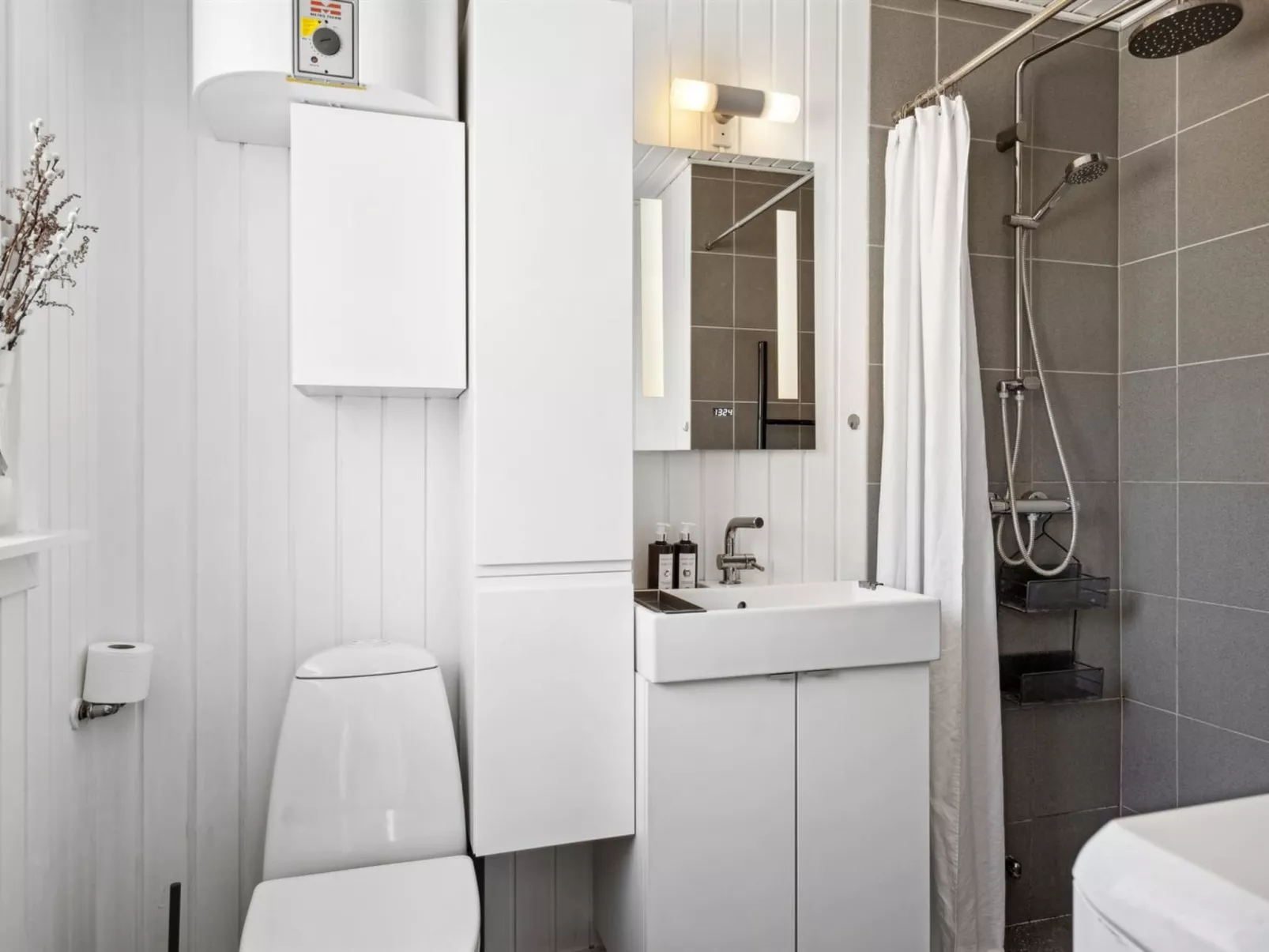 "Manfred" - 250m from the sea-Binnen