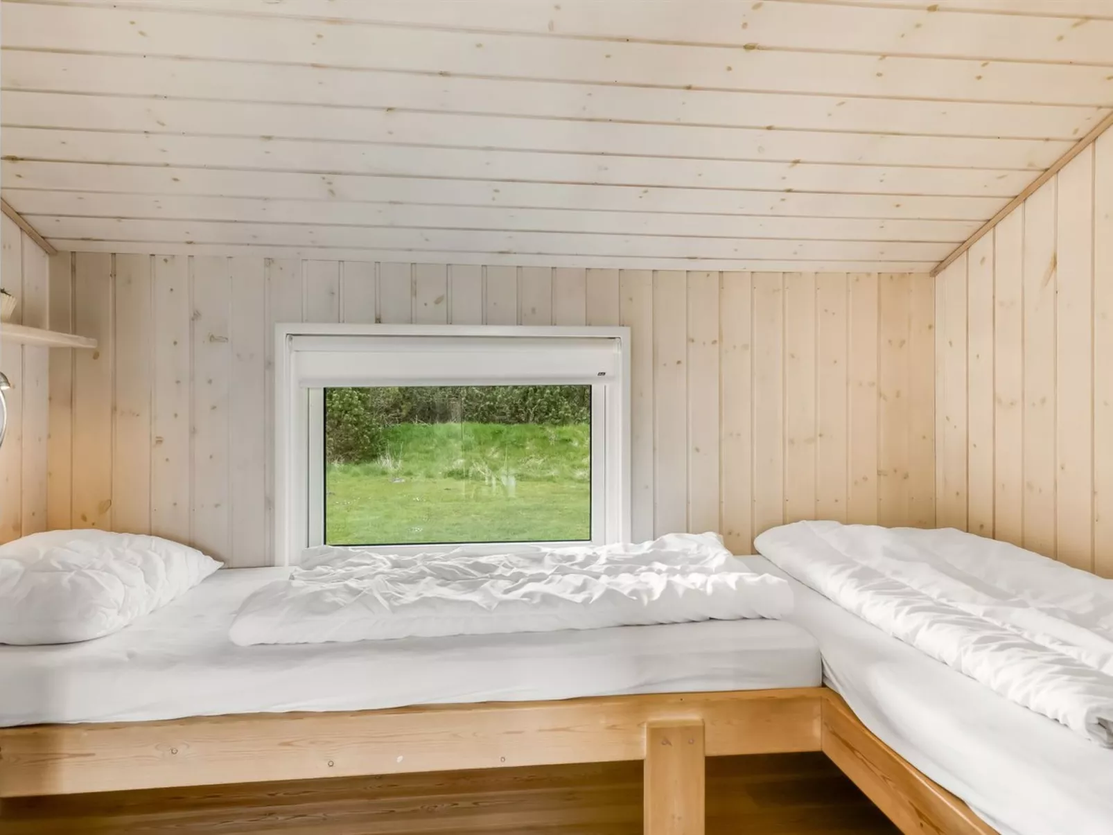 "Juris" - 950m from the sea-Binnen