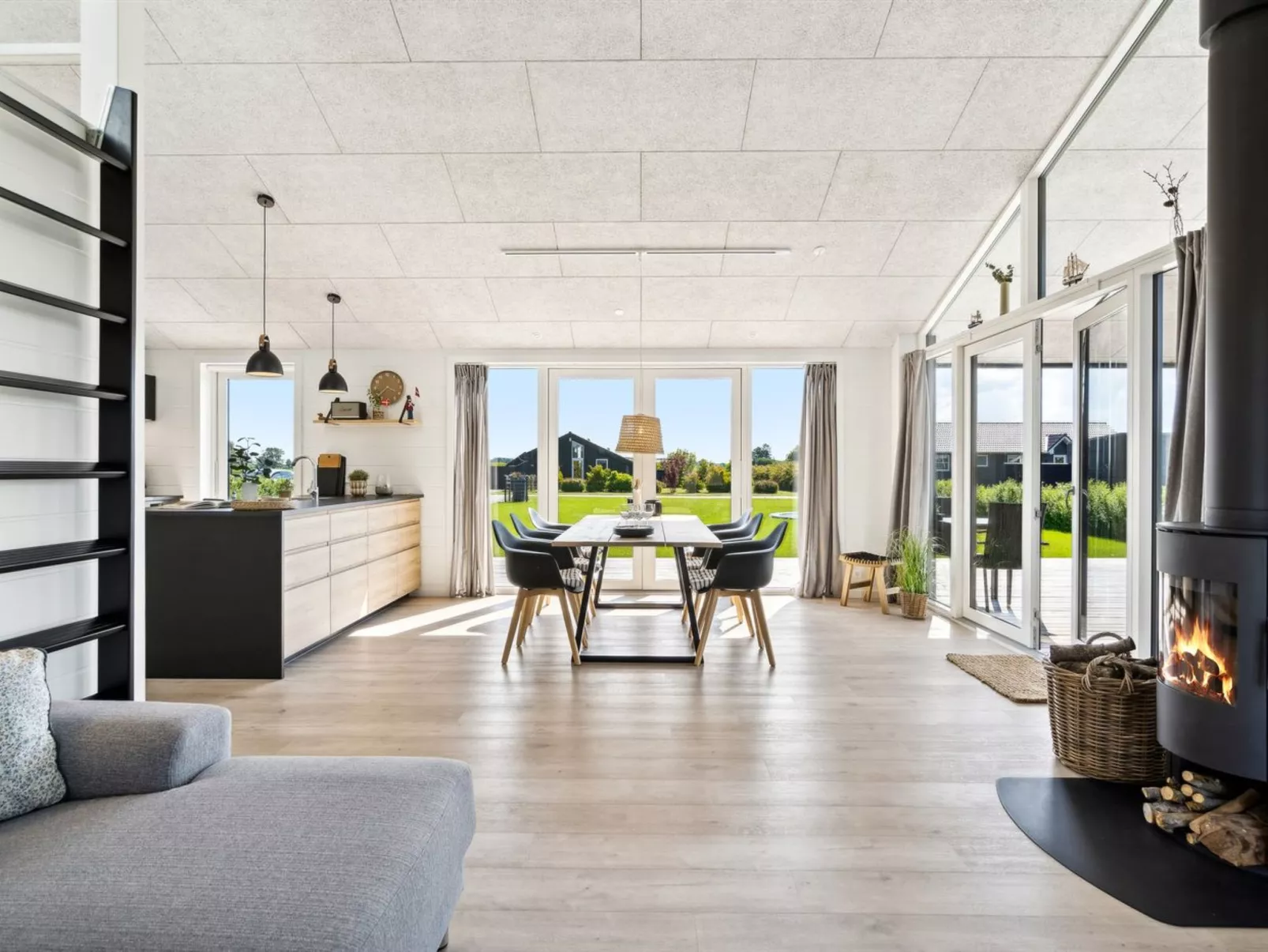 "Matias" - 375m from the sea-Binnen