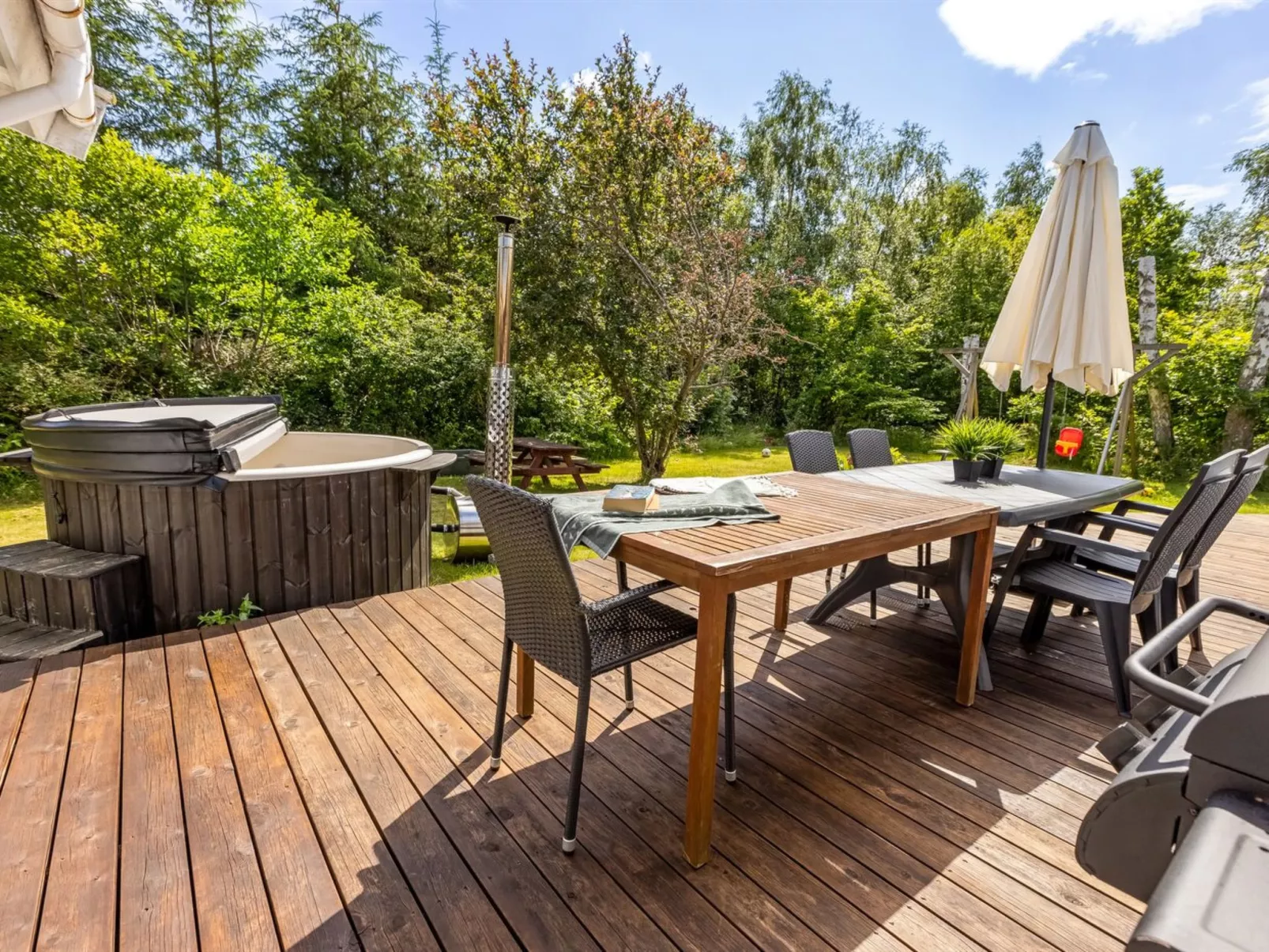 "Anabela" -  from the sea-Buiten