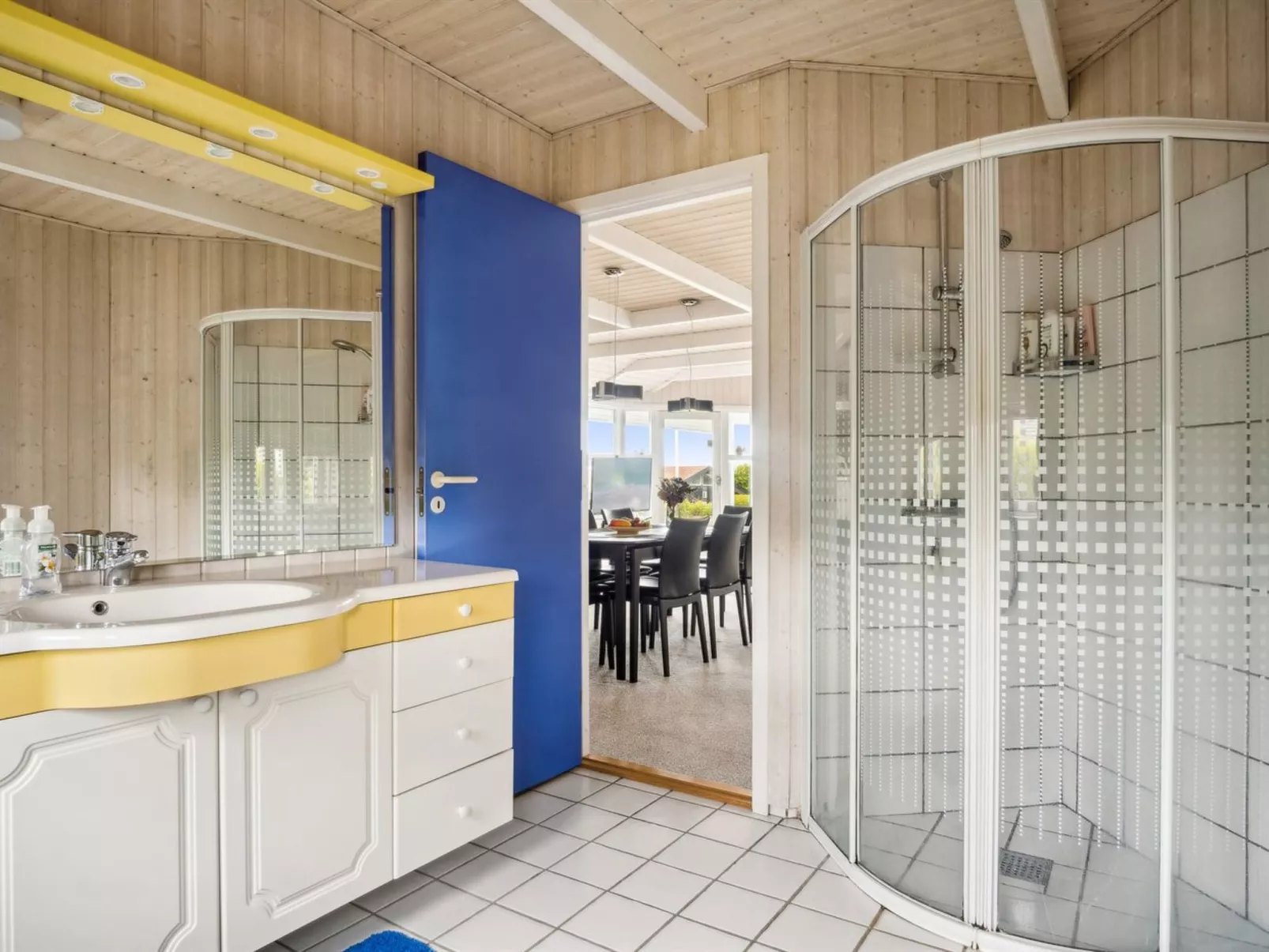 "Nahele" - 150m from the sea-Binnen