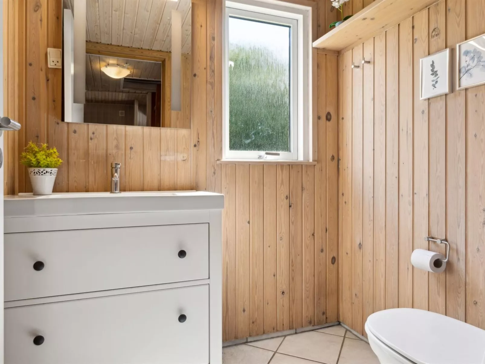 "Jorinde" - 1km from the sea-Binnen