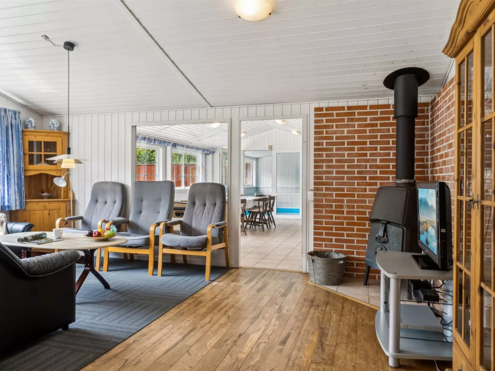 "Fritza" - 500m from the sea-Binnen