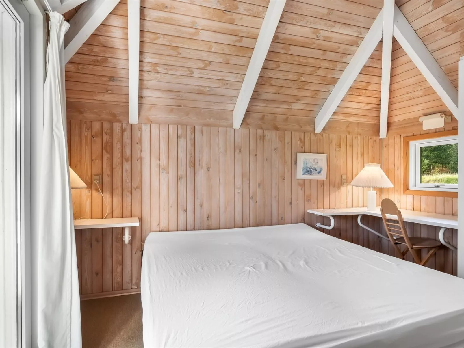 "Elenor" - 1.1km from the sea-Binnen