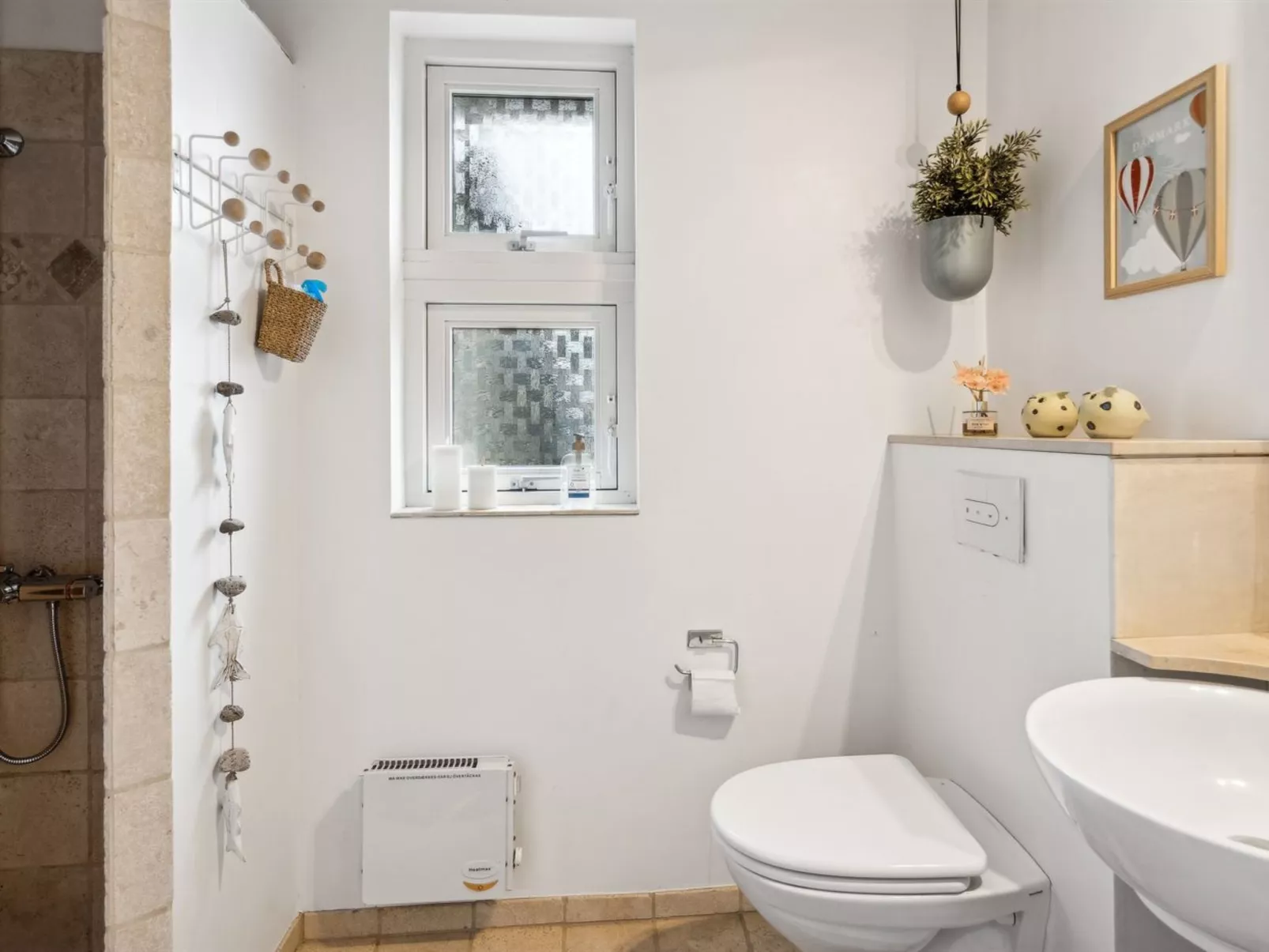 "Susana" - 50m from the sea-Binnen