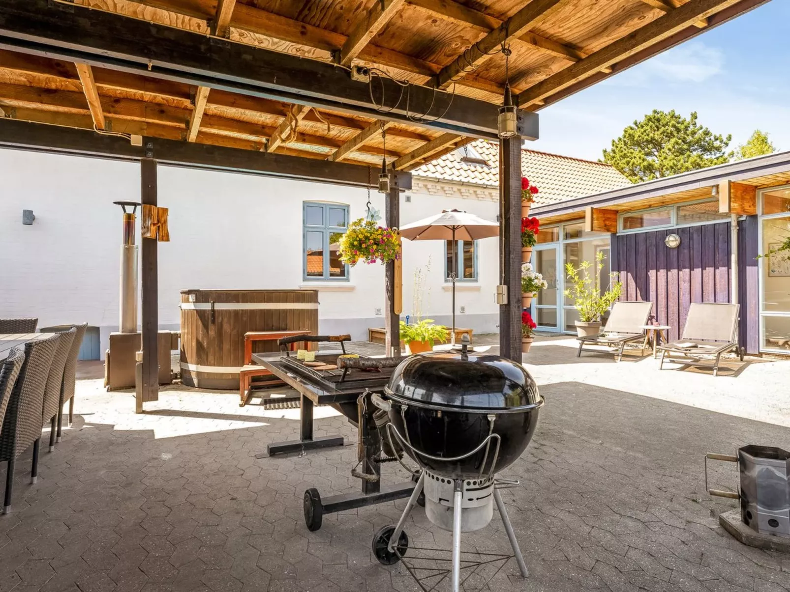 "Øthulf" - 200m from the sea-Buiten