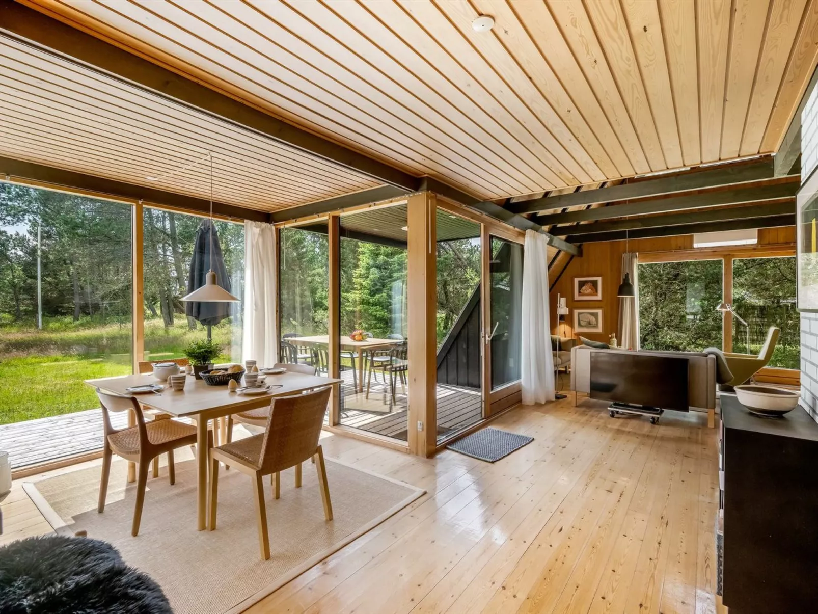 "Peta" - 1.6km from the sea-Binnen